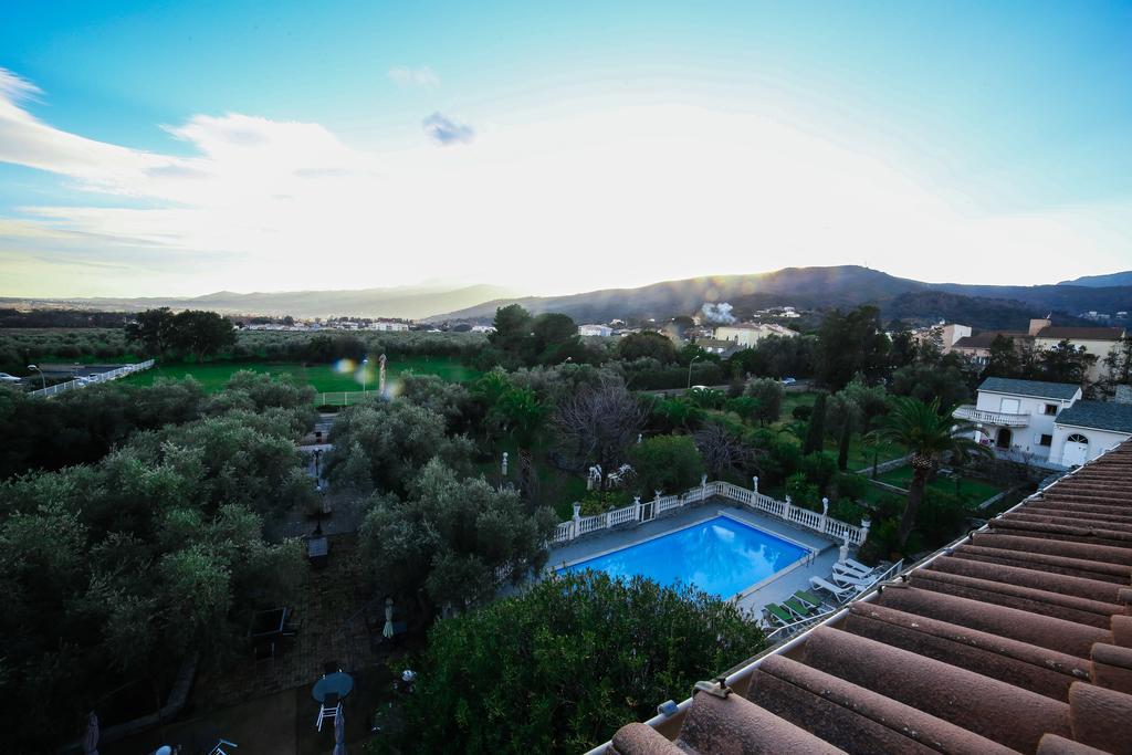 Castellu Rossu Hotell Lucciana  Exteriör bild